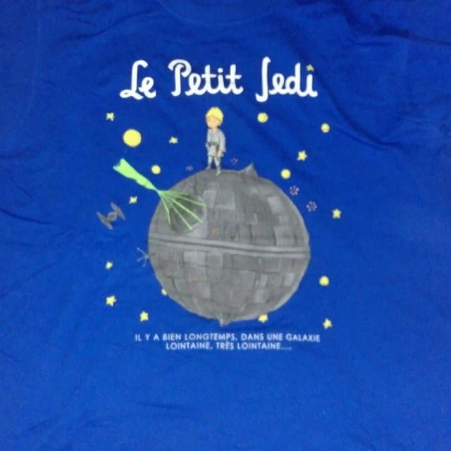 day003 le petit Jedi piccolo principe ilpiccoloprincipe starwars star wars jedi darkside 1tshirtaday unamagliettaalgiorno onetshirtaday maglietta tshirt tshirts maglietta magliette unafotoalgiorno starwarscelebration