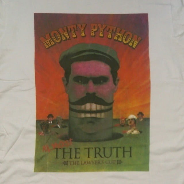 day022 monty montypython python the truth lawyer cut 1tshirtaday unamagliettaalgiorno onetshirtaday maglietta tshirt tshirts maglietta magliette spazio900 nofilter life lol funny look nice