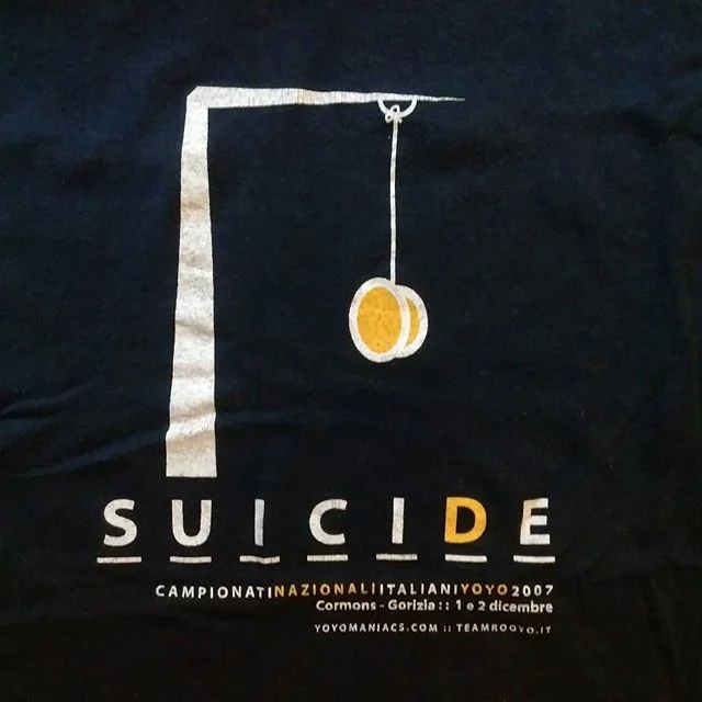 day105 dejavu yoyo yoyomaniacs redandblue questamagliettaistigaibambinialsuicidio 1tshirtaday unamagliettaalgiorno onetshirtaday maglietta tshirt tshirts magliette unafotoalgiorno nofilter noiron iononstiro esivede