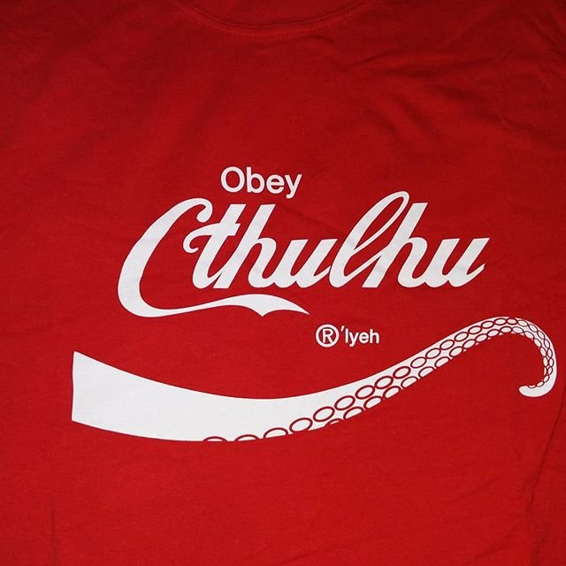 day160 cthulhu necronomicon coke cocacola 1tshirtaday unamagliettaalgiorno onetshirtaday maglietta tshirt tshirts magliette unafotoalgiorno nofilter noiron iononstiro esivede