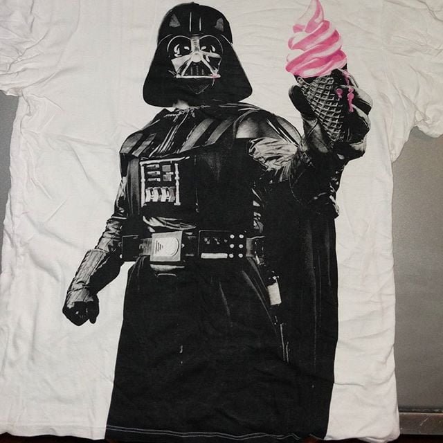 day219 starwars darthvader anakinskywalker icecream pink friends 1tshirtaday unamagliettaalgiorno onetshirtaday maglietta tshirt tshirts magliette unafotoalgiorno nofilter noiron iononstiro esivede