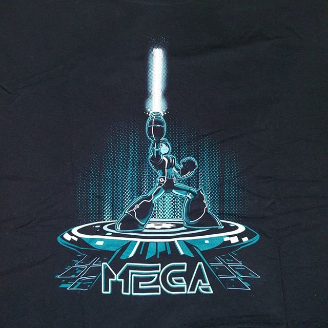 day139 mega tron qwertee 1tshirtaday unamagliettaalgiorno onetshirtaday maglietta tshirt tshirts magliette unafotoalgiorno nofilter noiron iononstiro esivede