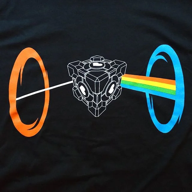 day205 portal thedarksideofthemoon thedarksideoftheportal prismacolor light 1tshirtaday unamagliettaalgiorno onetshirtaday maglietta tshirt tshirts magliette unafotoalgiorno nofilter noiron iononstiro esivede
