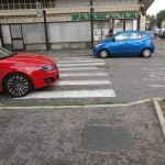 Andata una macchina.Ritorno due.parcheggi parcheggisullestrisce parcheggimilanesi percheiosoioevoinonsieteuncazzo Gallarate gallarabbia milaneseimbruttito poliziamunicipale