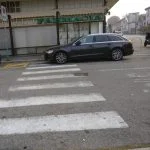 Ed anche oggi… Parcheggi parcheggioalternativo parcheggisullestrisce parcheggiselvaggi Gallarate gallarabbia milaneseimbruttito percheiosoioevoinonsieteuncazzo poliziastradale poliziamunicipale dio