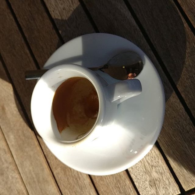 Quando il caffè è buono, quando fa cagare fa veramente cagare.Questo rientra nel secondo gruppo.