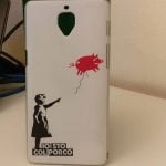 Ho cambiato la cover al cellulare, questa era troppo di moda.Ora la affetto e la vendo a 6 dollarigirlwithballoon banksy cover Phone iostocolporco iscp arts art arte