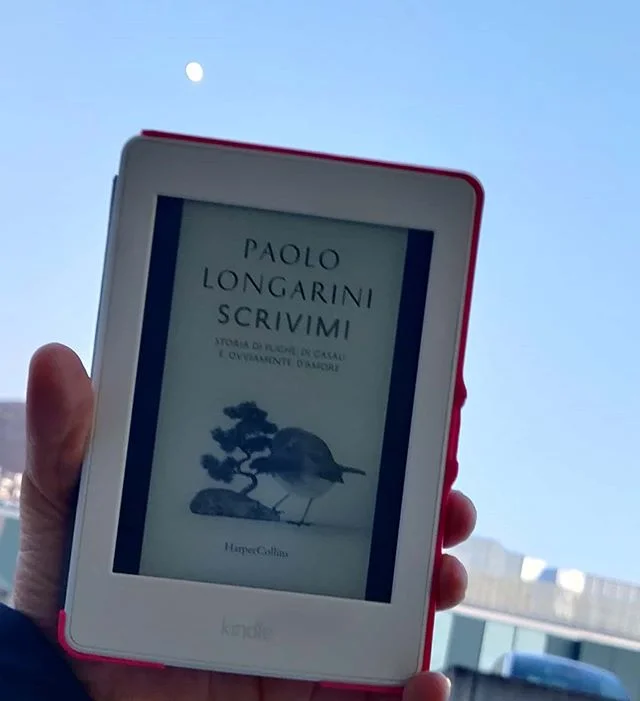 Quando il saggio indica il #Kindle lo #stolto guarda la #lunaAnche all'estero èarrivato dell'etere l'ultimo libro di #paololongarini@paololongarini era ora! # #libro #ebook #leggere #felicità