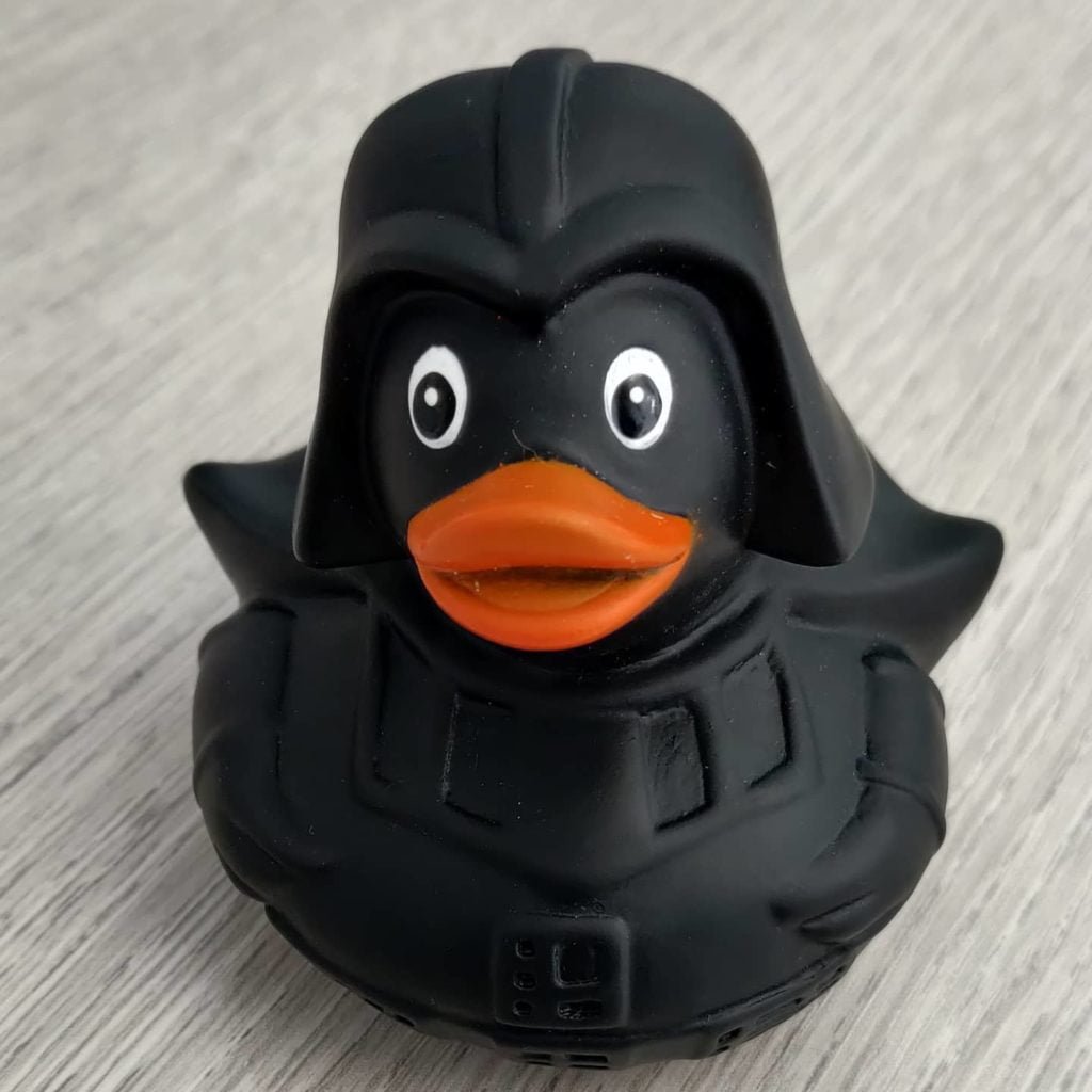 Trovo insopportabile la vostra mancanza di fede!#starwars #star #wars #duck #ducks #duckvader #darthvader #guerrestellari #maythe4thbewithyou #maytheforcebewithyou