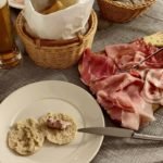 Saluti da #porlezza #tigelle e #gnoccofritto #crisidiastinenza #homangiatodipeggio #scoppio